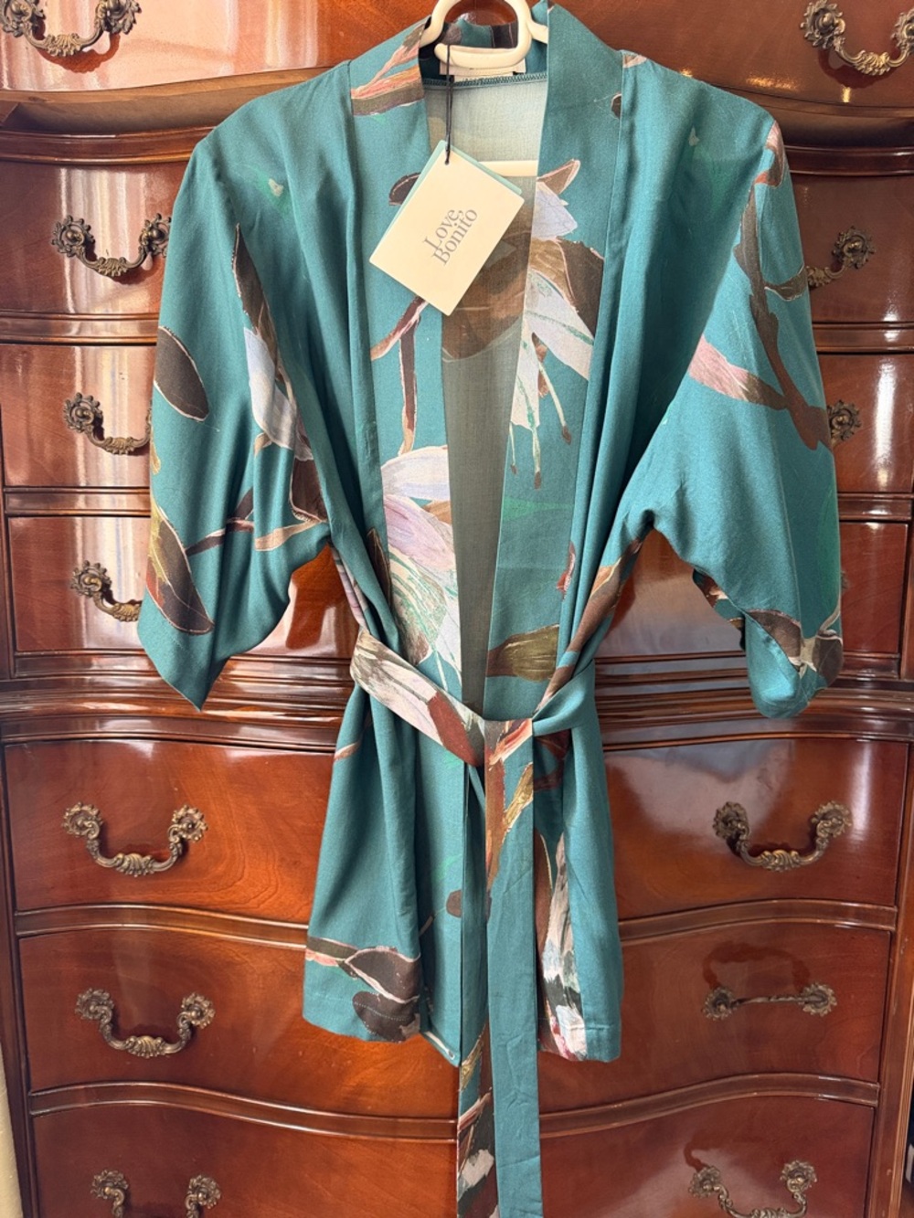 Brand new Love Bonito teal floral kimono style belted wrap Size US 4